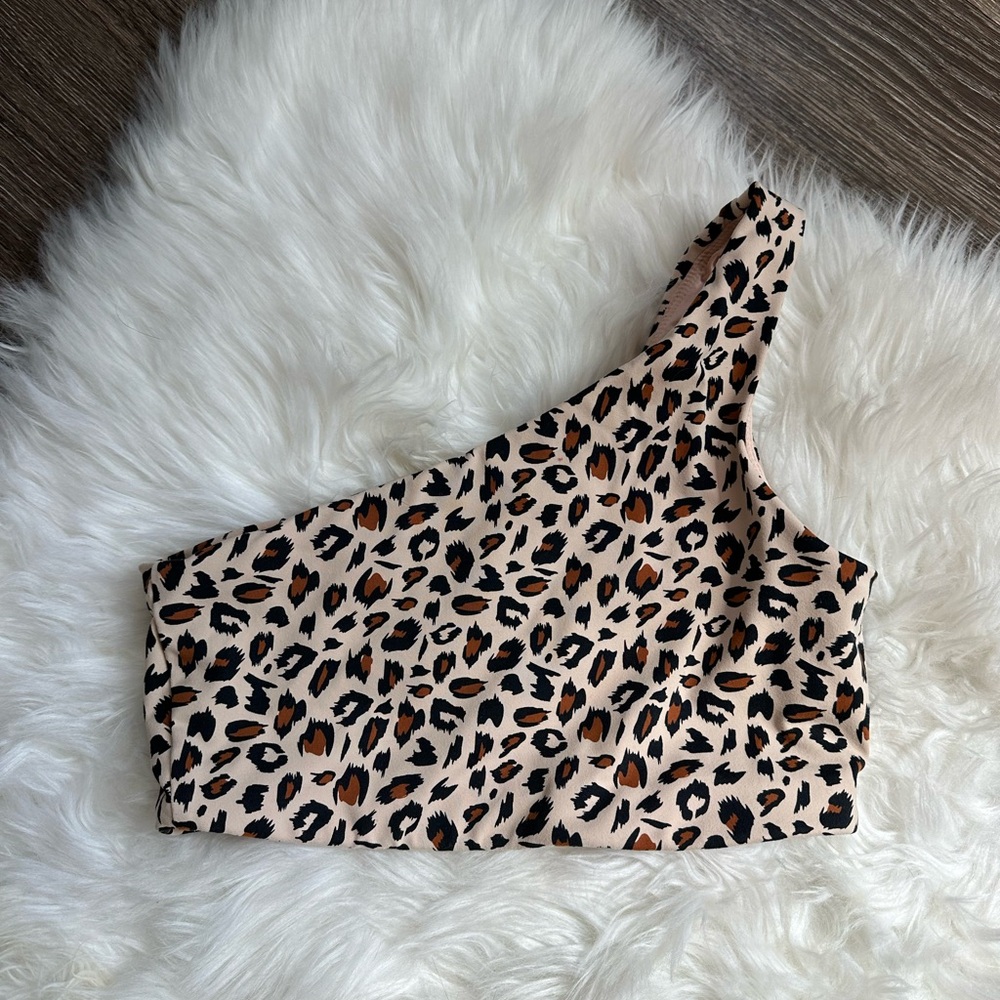 Ryderwear Leopard Print One-Shoulder Top